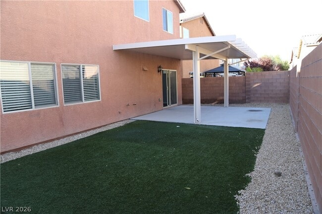 Building Photo - 10642 Cave Ridge St