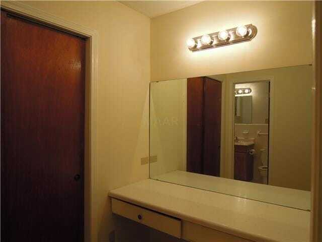 Building Photo - 6300 Heathcliff Cove