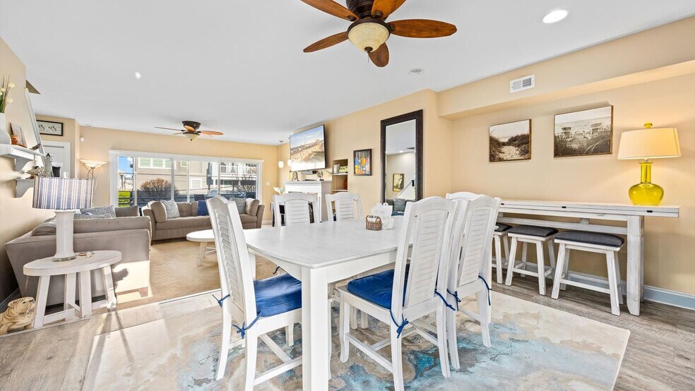 Building Photo - 224 Boardwalk-SI ID1309012P