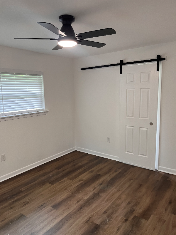 Building Photo - 754 Westbrook Dr