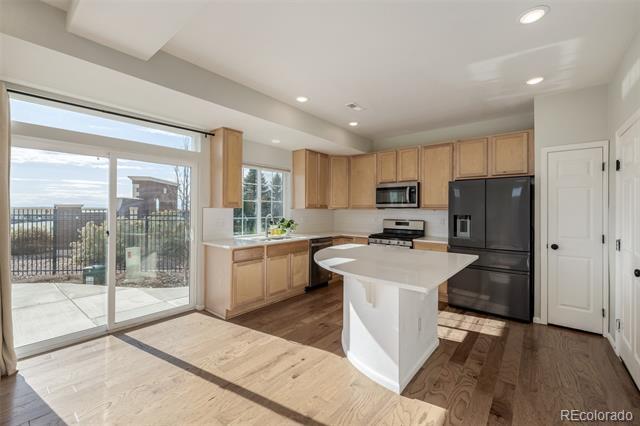 Building Photo - 26116 E Byers Pl