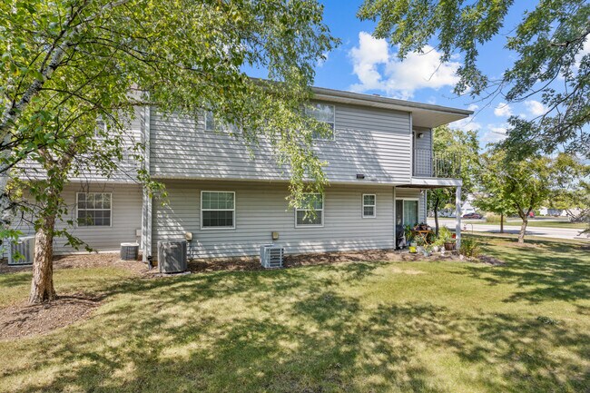 Building Photo - 47 Gant Cir