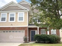 Building Photo - 737 Spinning Wheel Point