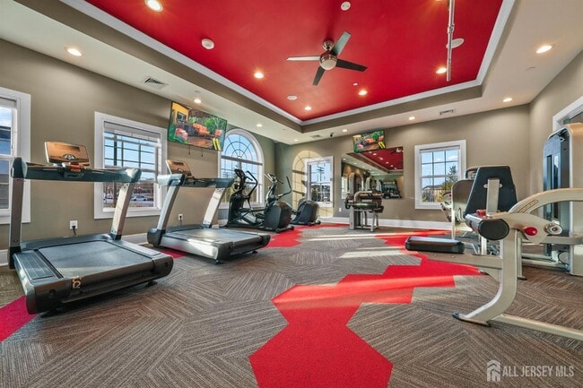 Building Photo - 1901 Swales Ct