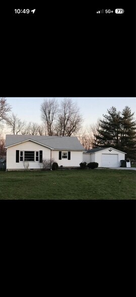 Primary Photo - 799 S Franklin St