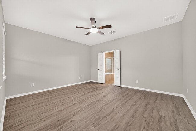 Building Photo - 30359 Limber Pines Dr