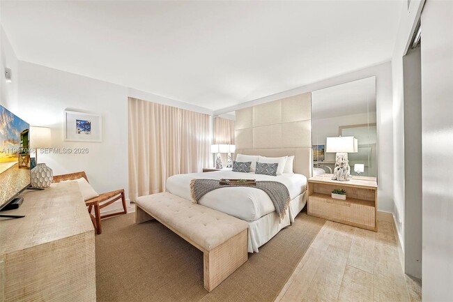 Building Photo - 102 24th St