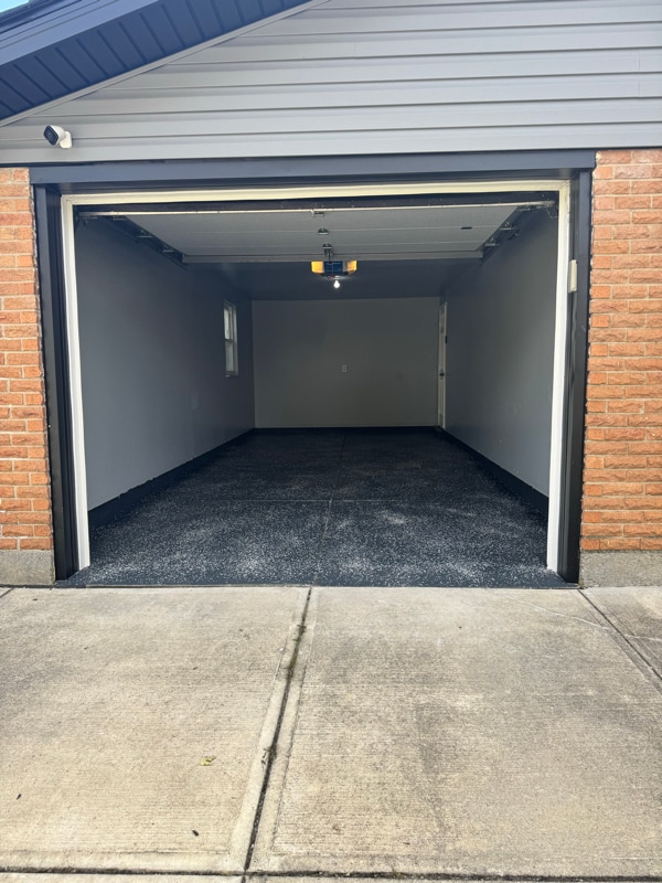 Building Photo - 6210 Alter Rd