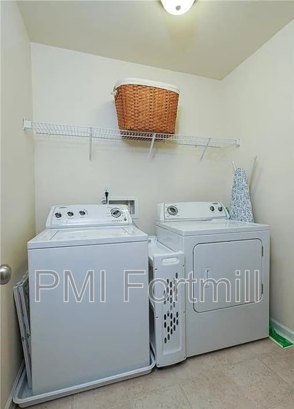 Building Photo - 13769 Singleleaf Lane