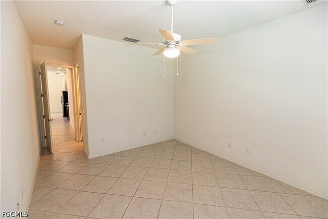 Building Photo - 11108 Esteban Dr