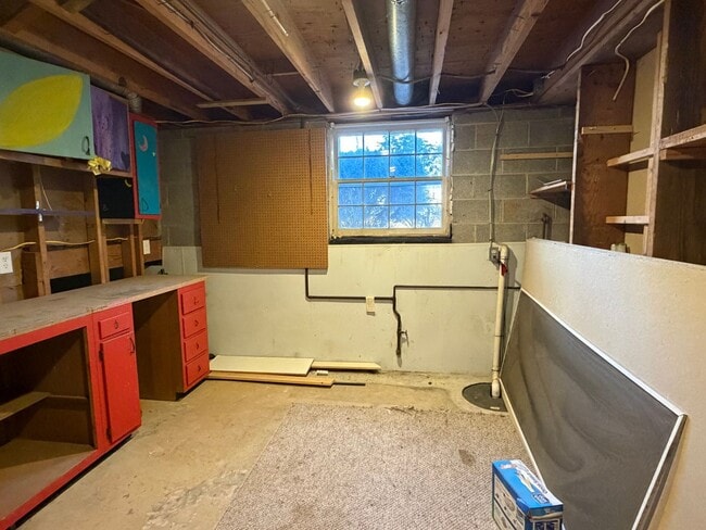 Building Photo - 415 Carrsbrook Dr