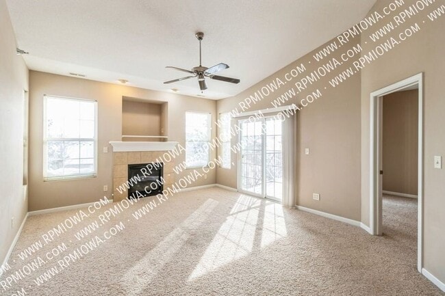 Building Photo - 1307 SE University Ave