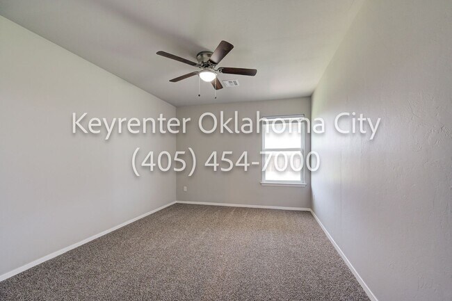 Building Photo - Modern Single Family Home in El Reno, OK!