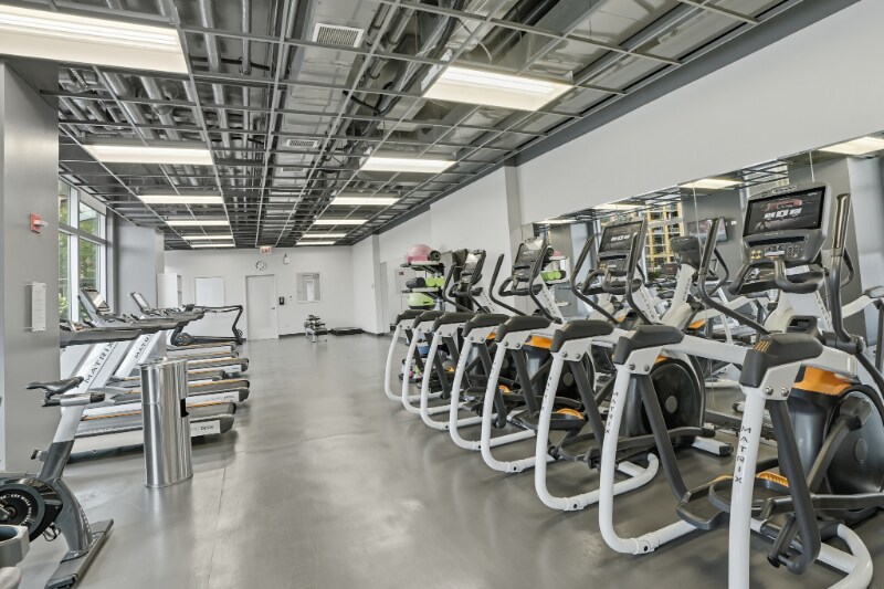 Building Photo - 279 N Canal St