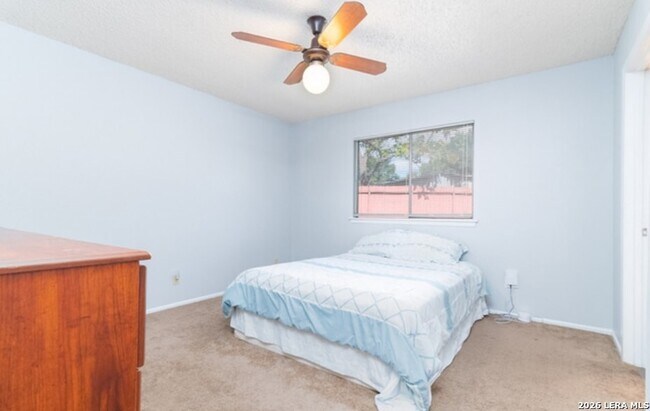 Building Photo - 5855 Cliffmont Dr