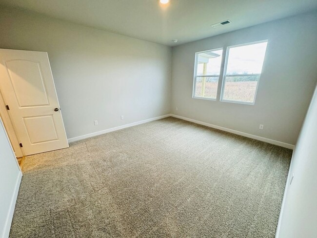 Building Photo - 507 Forsberg Ct