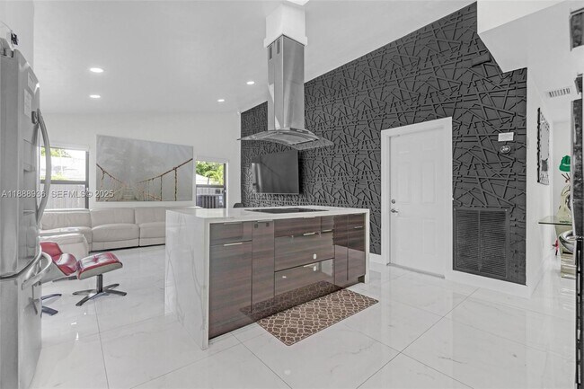 Building Photo - 8840 SW 181st Terrace