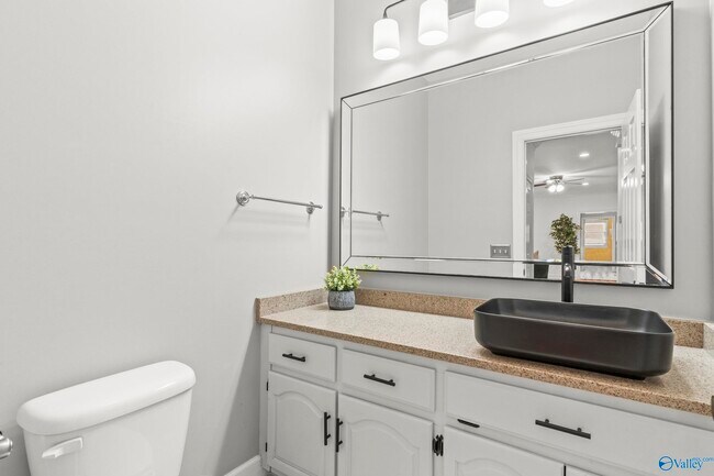 Building Photo - 122 Navaho Trail