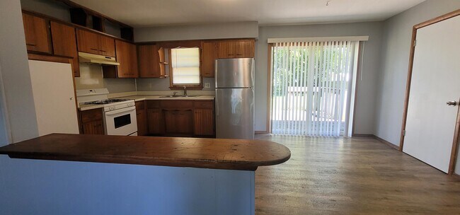 Building Photo - 36 Liberty Blvd