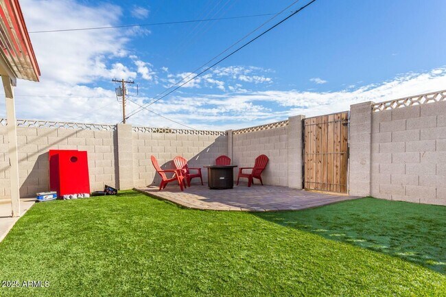 Building Photo - 8447 E Sheridan St