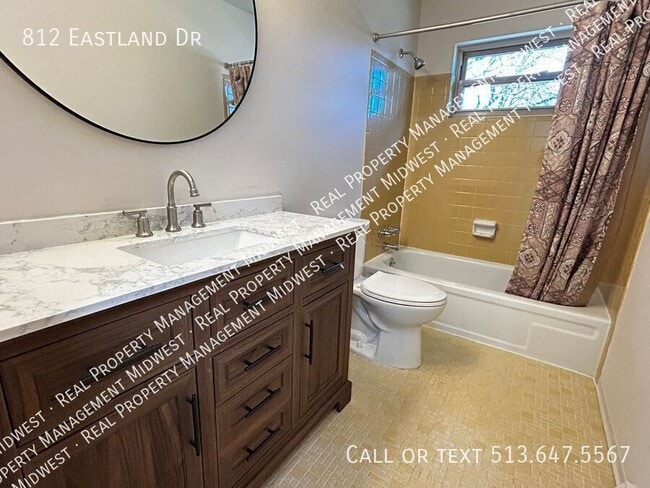 Building Photo - 812 Eastland Dr