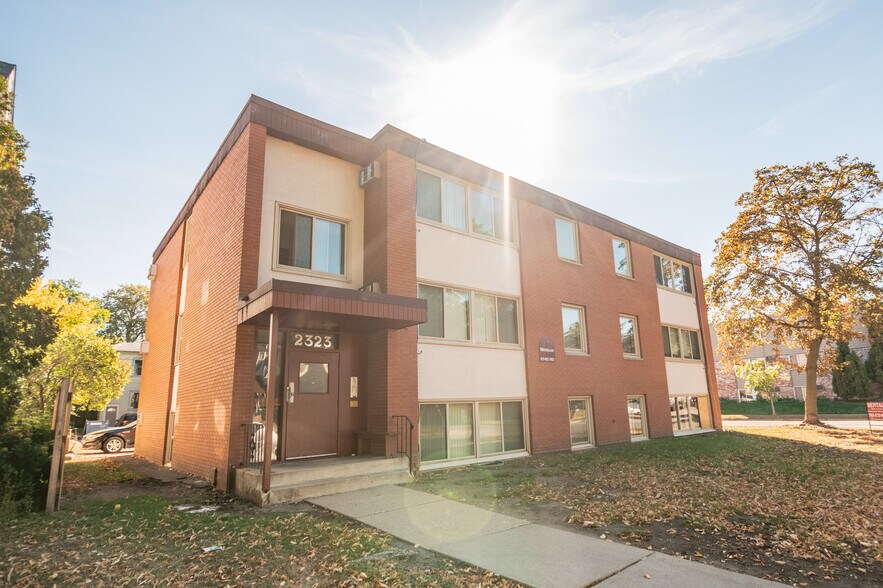 Primary Photo - Garfield Ave Apartments | 2323