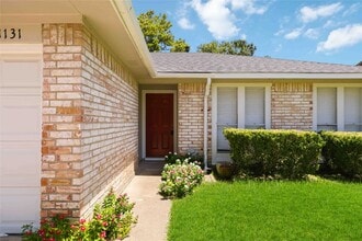 Building Photo - 1131 Rock Canyon Dr