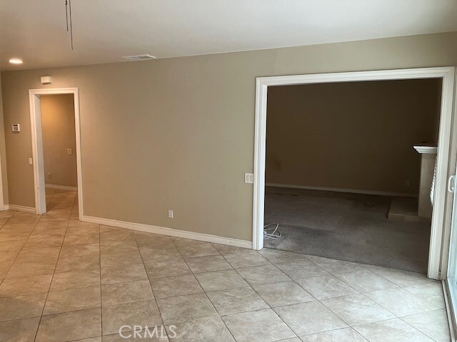 Building Photo - 1536 Yermo Pl