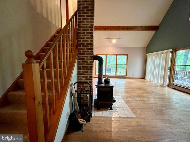 Building Photo - 148 Fieldstone Ln