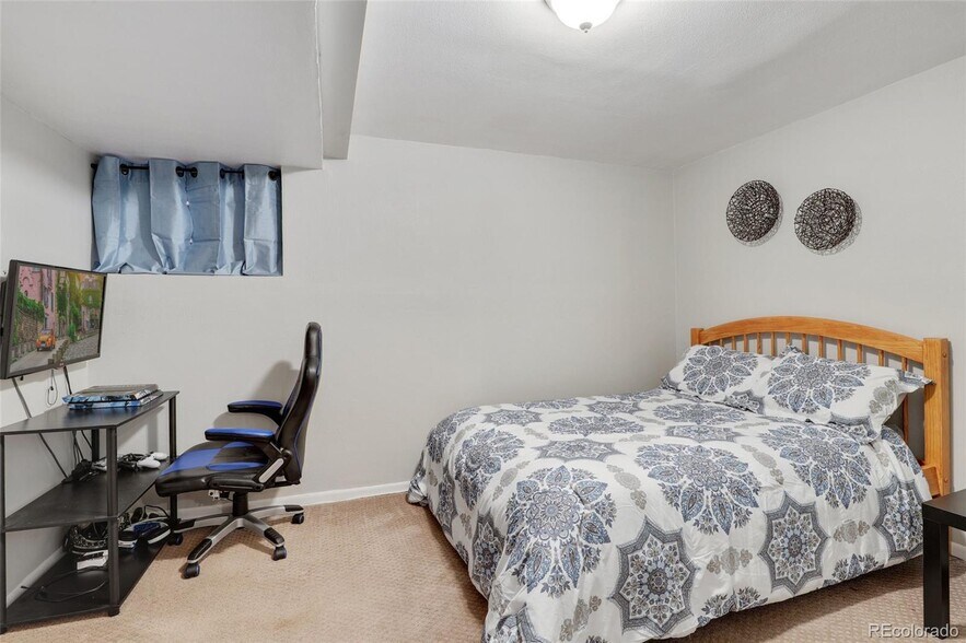 Building Photo - 10856 Bayfield Way