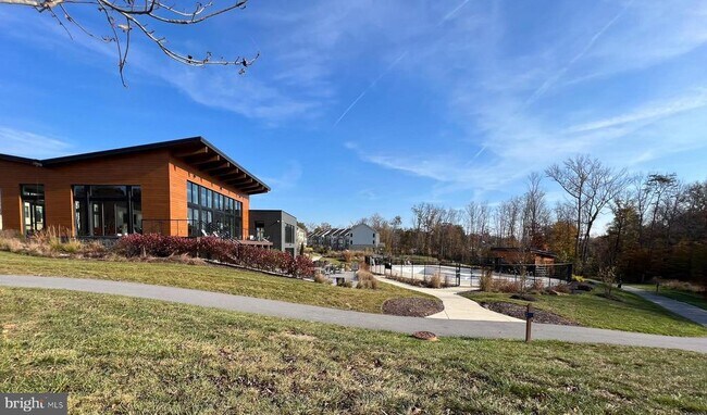 Building Photo - 3391 Watershed Blvd