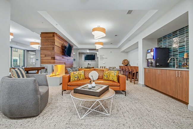 Building Photo - Ridian