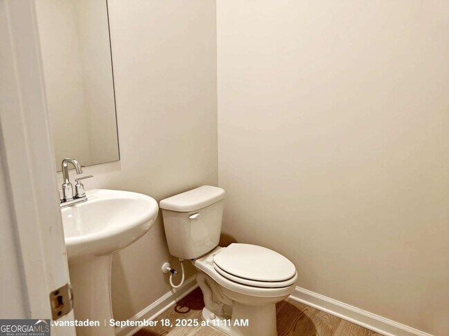 Building Photo - 2111 Avalon Rdg