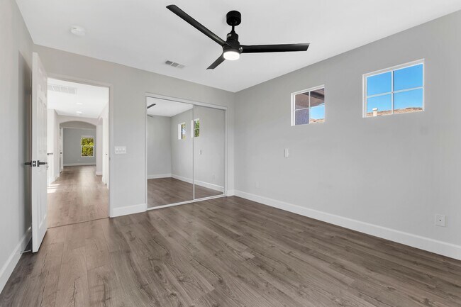 Building Photo - 2775 Florentine Ct