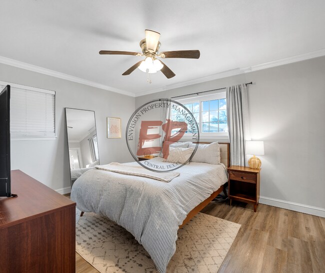 Building Photo - 6319 Wiethorn Dr