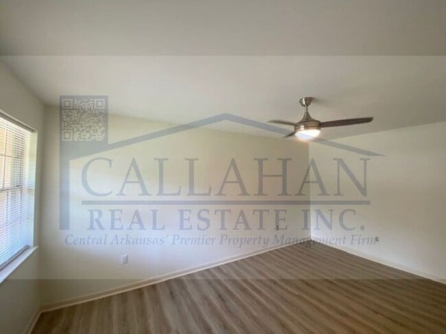 Building Photo - Sherwood 3 Bedroom Home