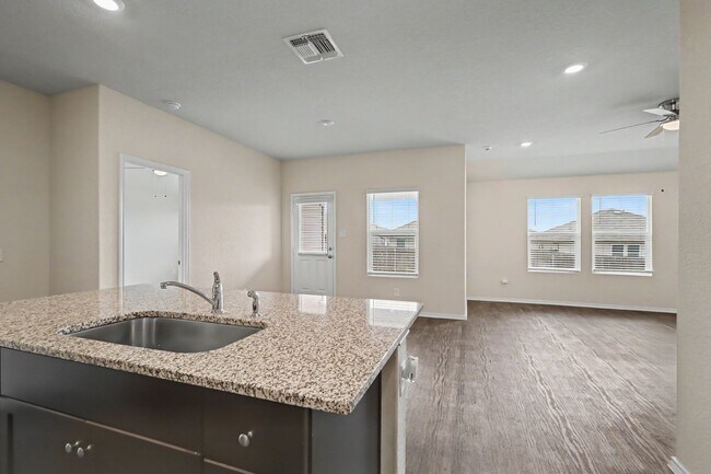 Building Photo - Spacious 3 Bed Home in Seguin | Open Layout + Private Yard!