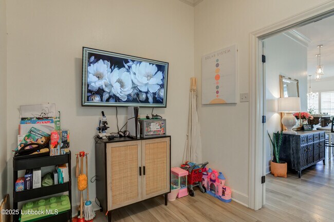 Building Photo - 5512 103rd St