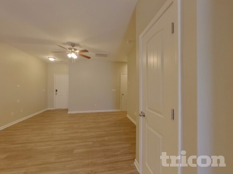 Building Photo - 112 Dawsons Park Cir