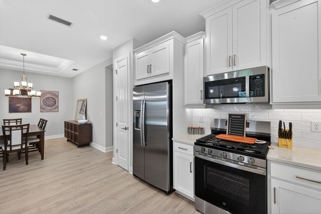 Building Photo - 15641 Gavello St