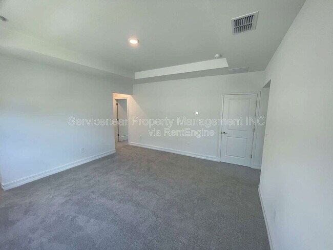 Building Photo - 7124 119th Ct E