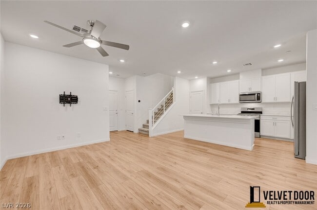 Building Photo - 2725 Luzzi Walk