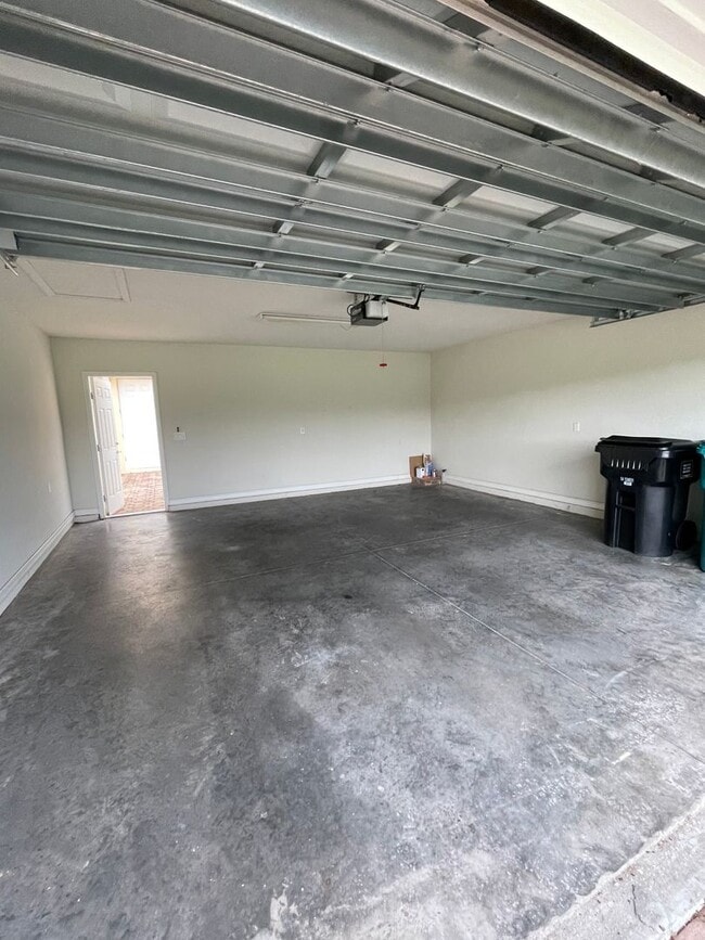 Building Photo - COMING OCTOBER!! Lake Nona 3 Bedroom 3 Bat...