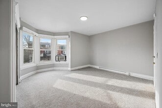 Building Photo - 1427 Powell St