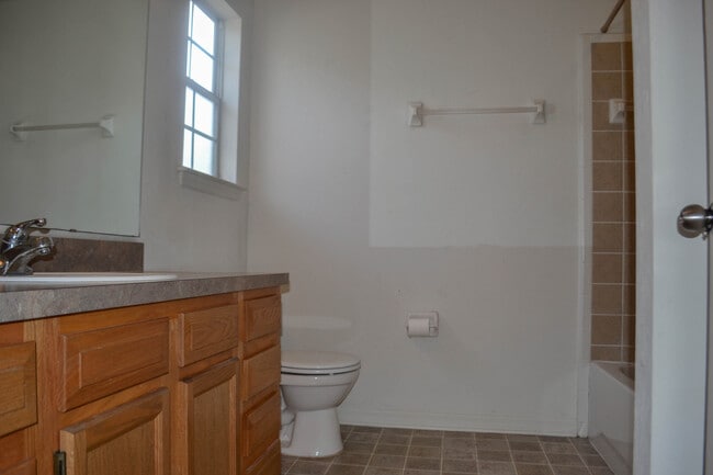 Building Photo - Charming 3BR/2BA Home in Walnut Creek