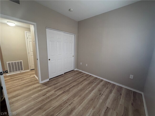 Building Photo - 9303 Gilcrease Ave