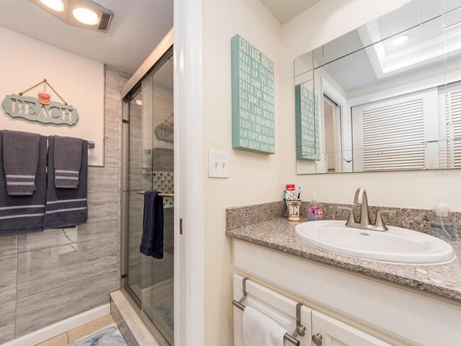 Building Photo - 675 S Gulfview Blvd