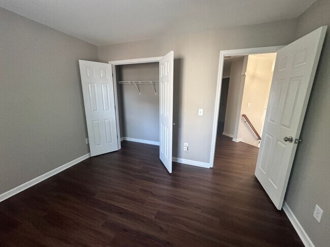 Building Photo - 3820 Windstream Way