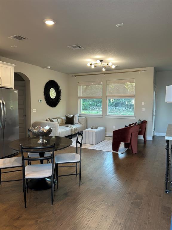 Building Photo - 142 Volterra Ln