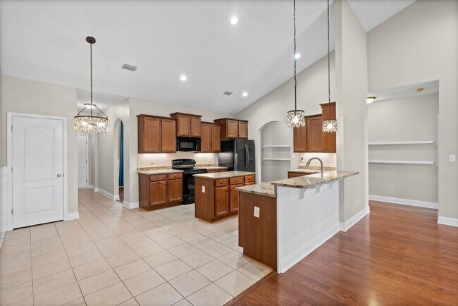 Building Photo - 23904 Tullamore Dr